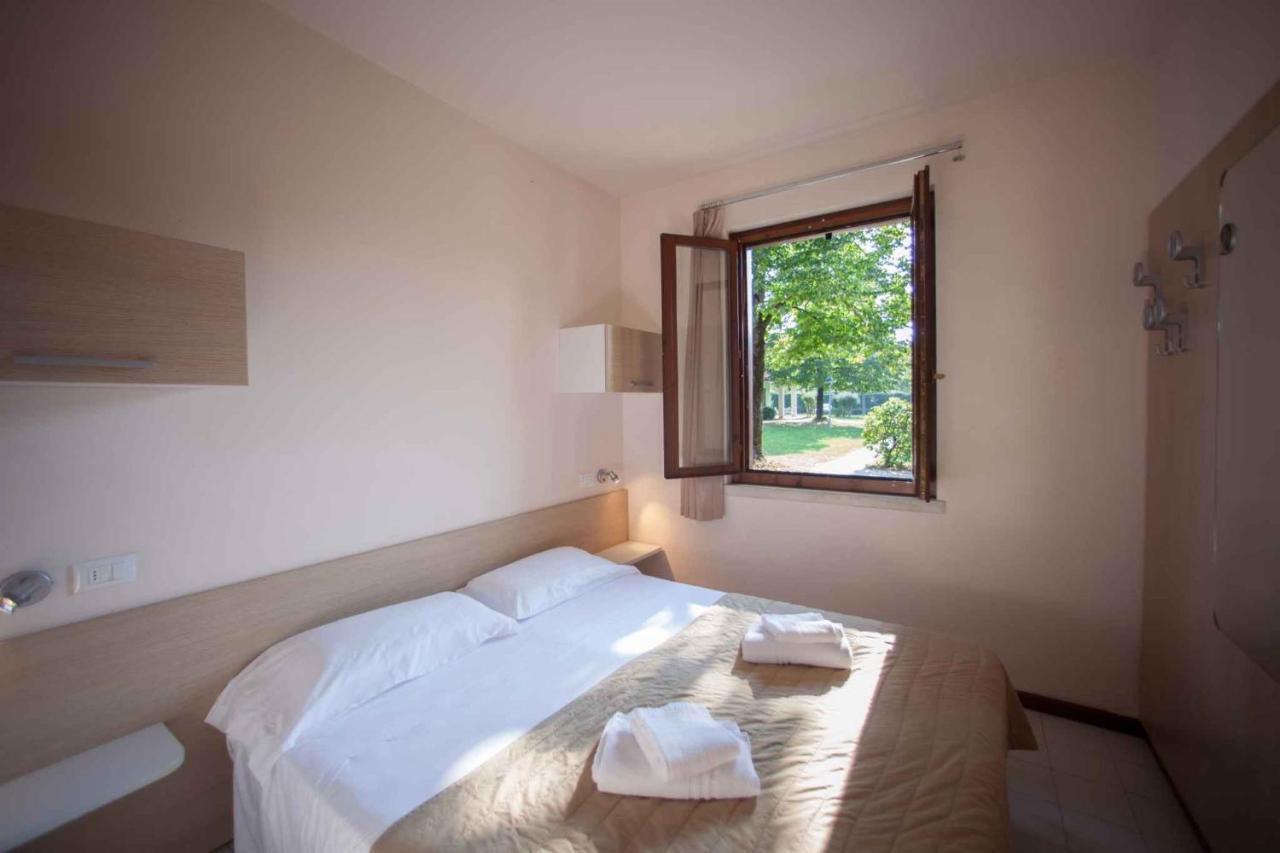 Holiday Homes In Sirmione/Gardasee 22174 Exterior foto