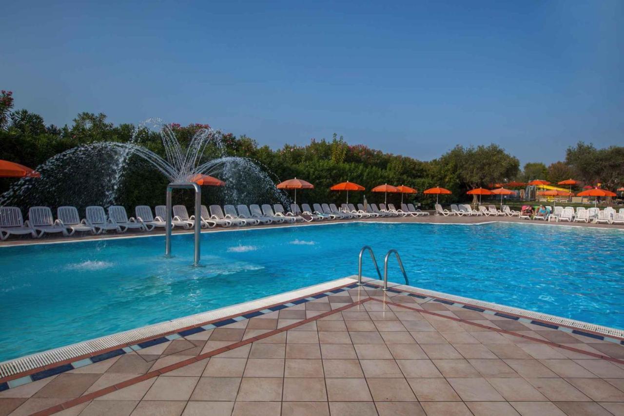 Holiday Homes In Sirmione/Gardasee 22174 Exterior foto